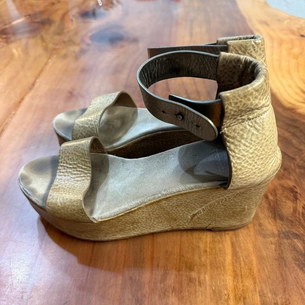 Brunello Cucinelli these do